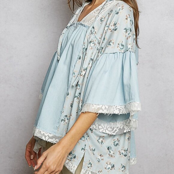 NWT POL Double Gauze Floral Patch Blouse with Lace Detail - Picture 3 of 4